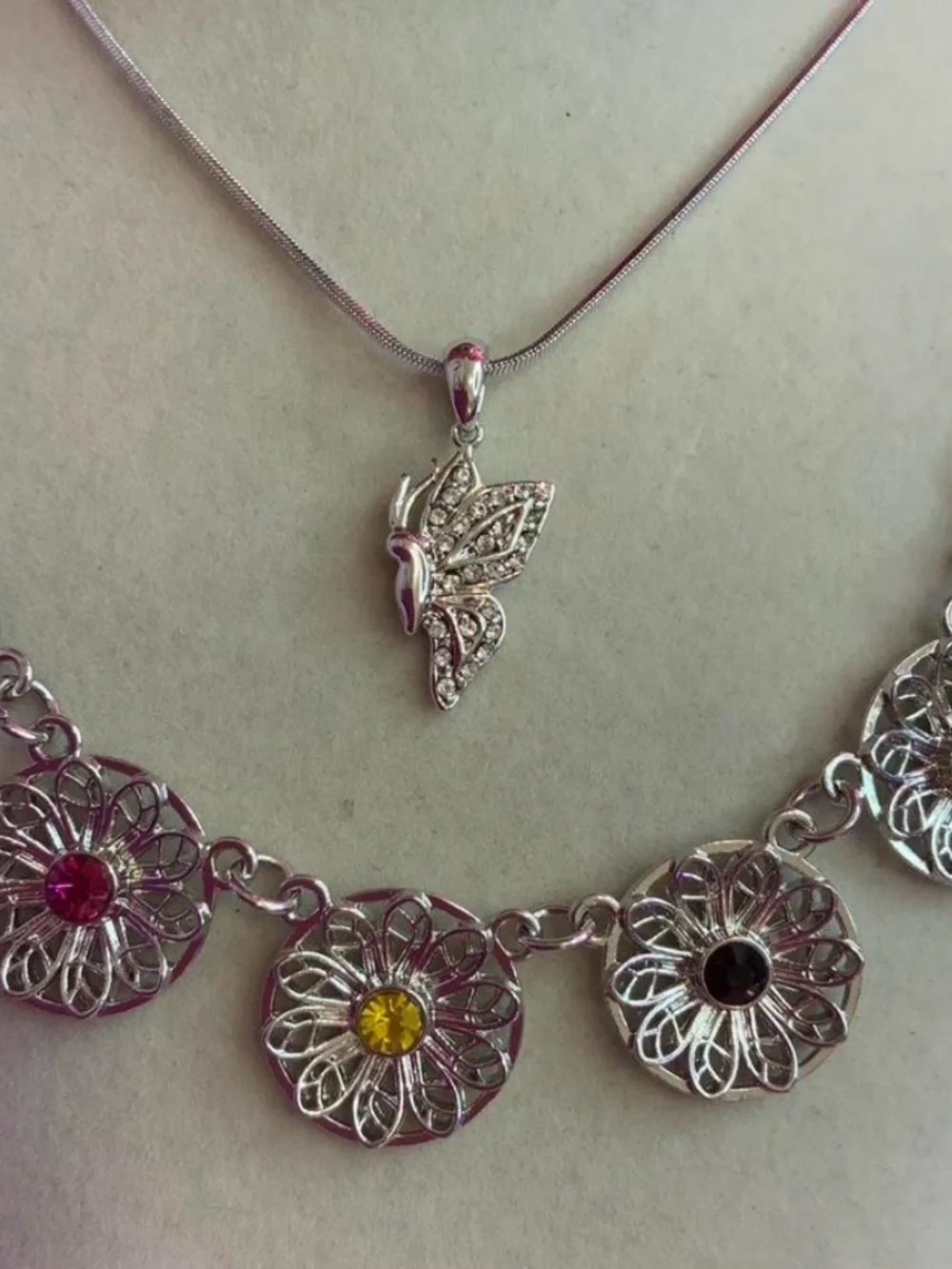 Wildflowers Silver Necklace Set with Multi-Colored Crystal Disks (Z-12)